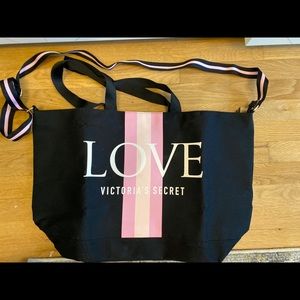 Victoria’s Secret weekender bag. Never used